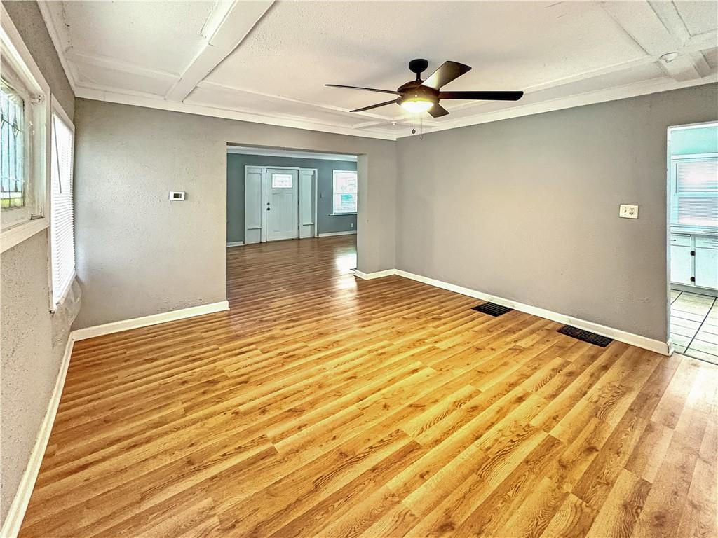 3719 Benton Boulevard Property Photo 8
