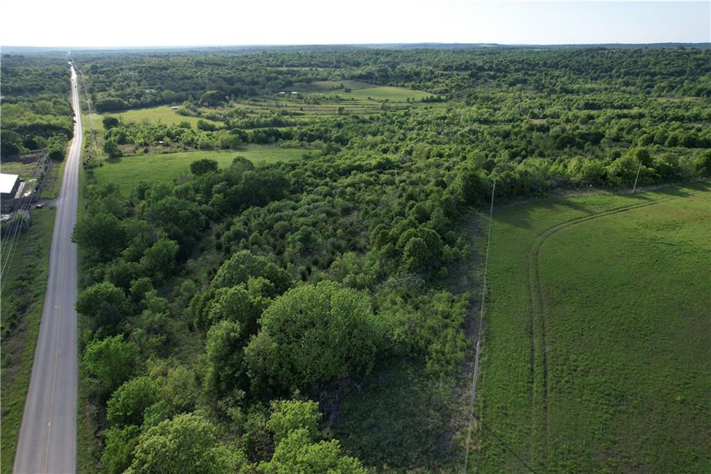 368795 E 5700 Road Property Photo 4