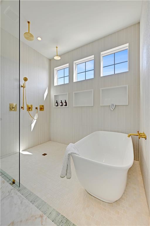 11809 W 181st Street Property Photo 16