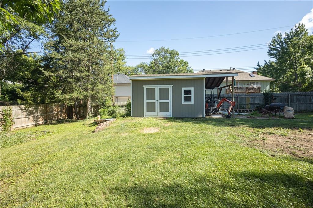 13106 E 53rd Terrace Property Photo 39