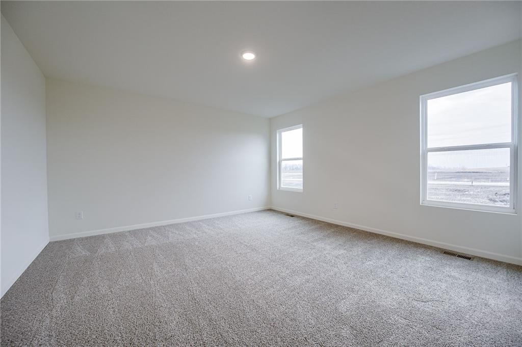 12426 S Redwood Street Property Photo 8