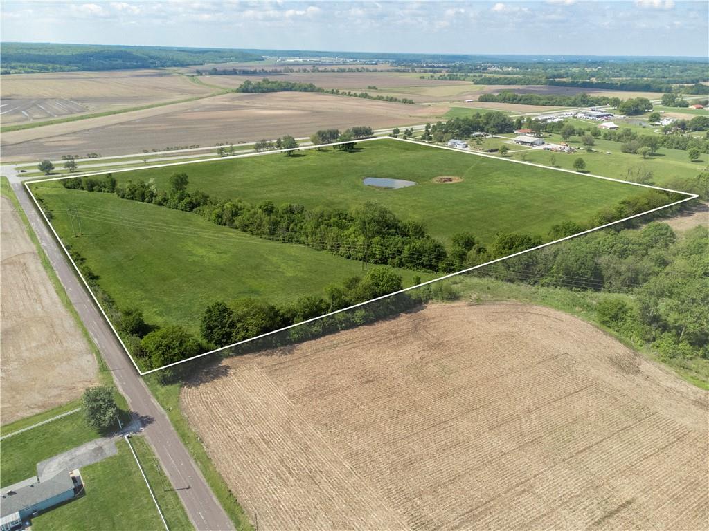 30500 E Us-24 Highway Property Photo 11