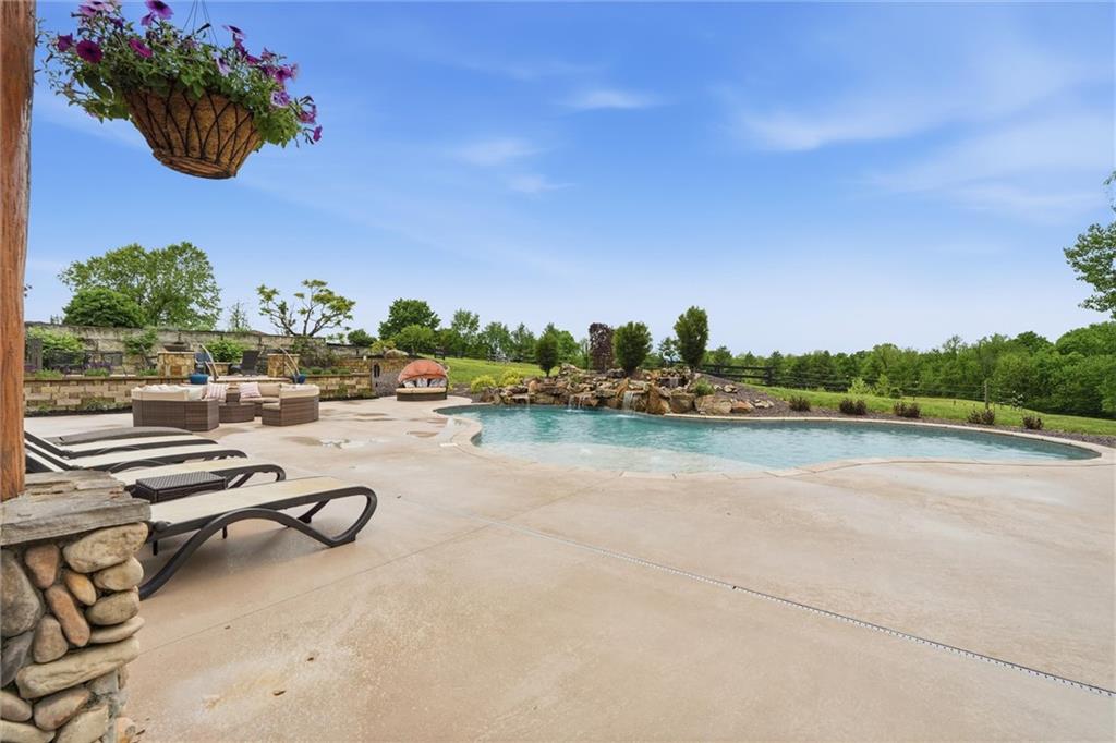 11008 Eldridge Road Property Photo 10