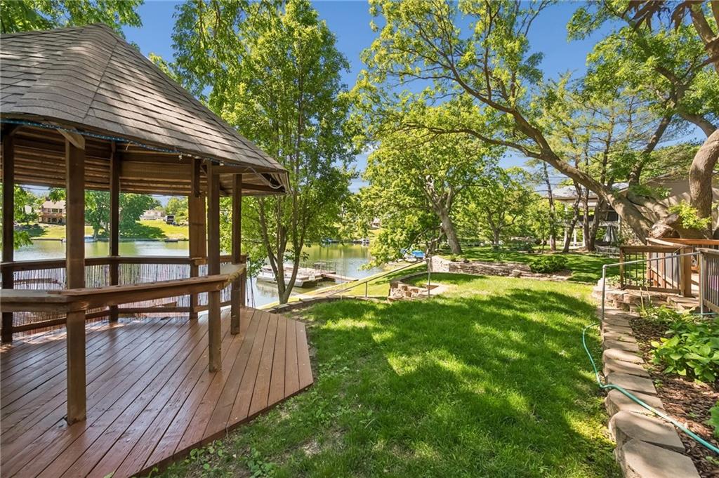 155 North Shore Drive Property Photo 4