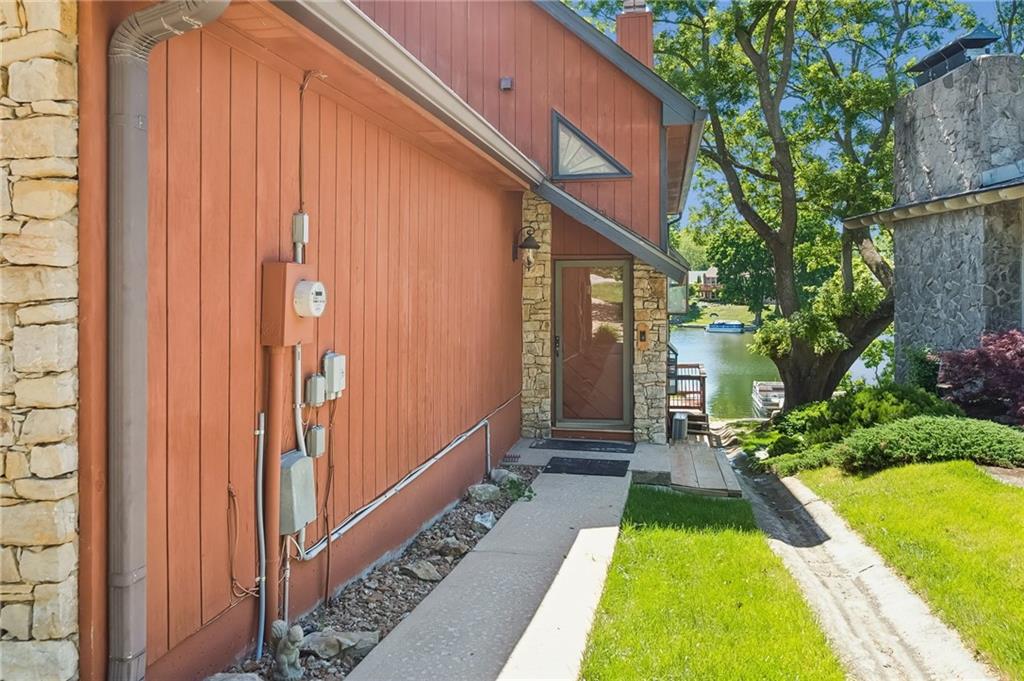 155 North Shore Drive Property Photo 7