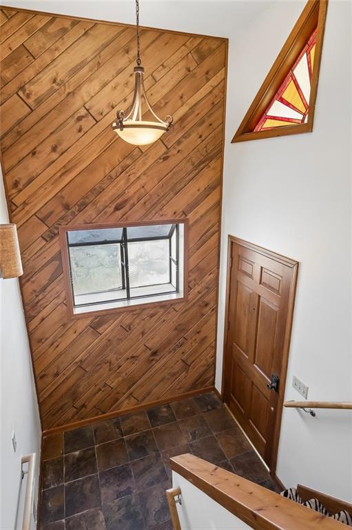 155 North Shore Drive Property Photo 8
