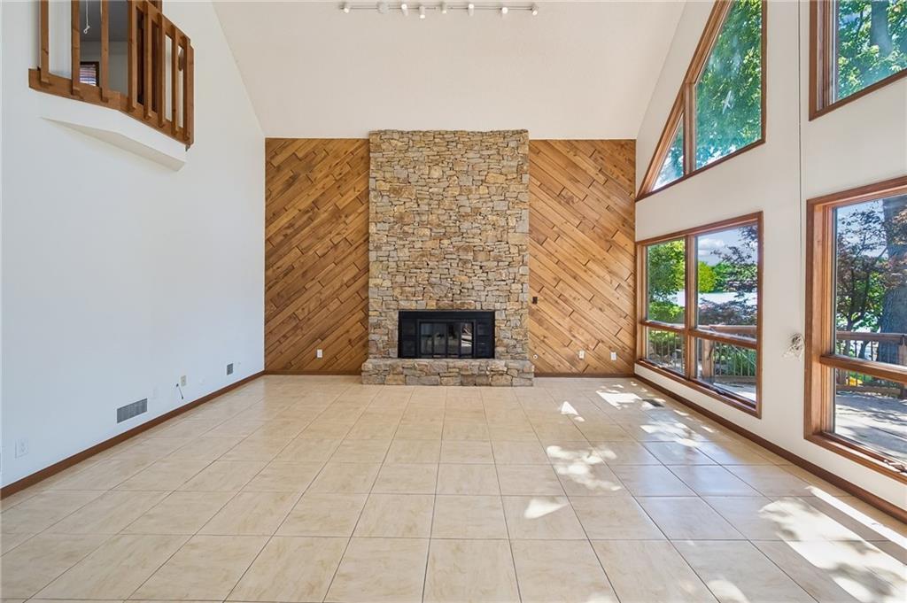 155 North Shore Drive Property Photo 18