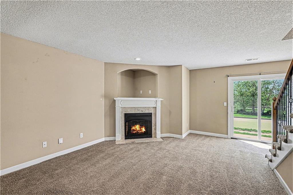 920-924 Sw Imperial Lane Property Photo 4