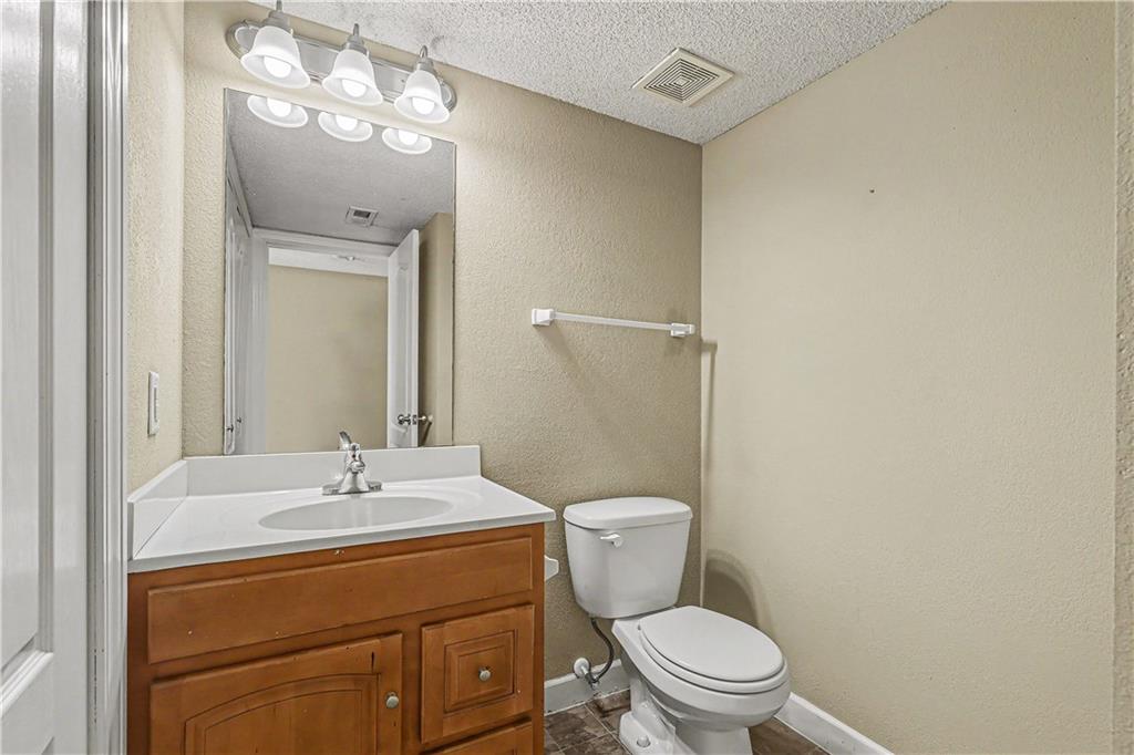 920-924 Sw Imperial Lane Property Photo 8