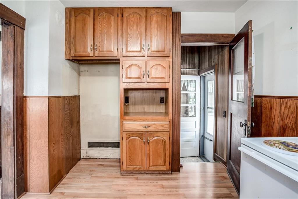 1405 Us-59 Highway Property Photo 5