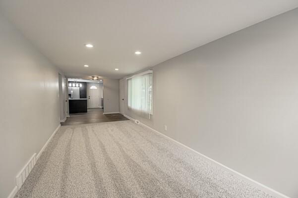 4833 Farley Avenue Property Photo 7