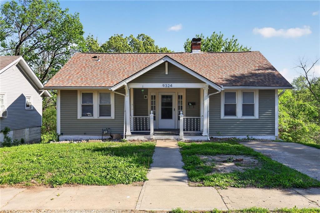 9324 E 15th Street Property Photo 1