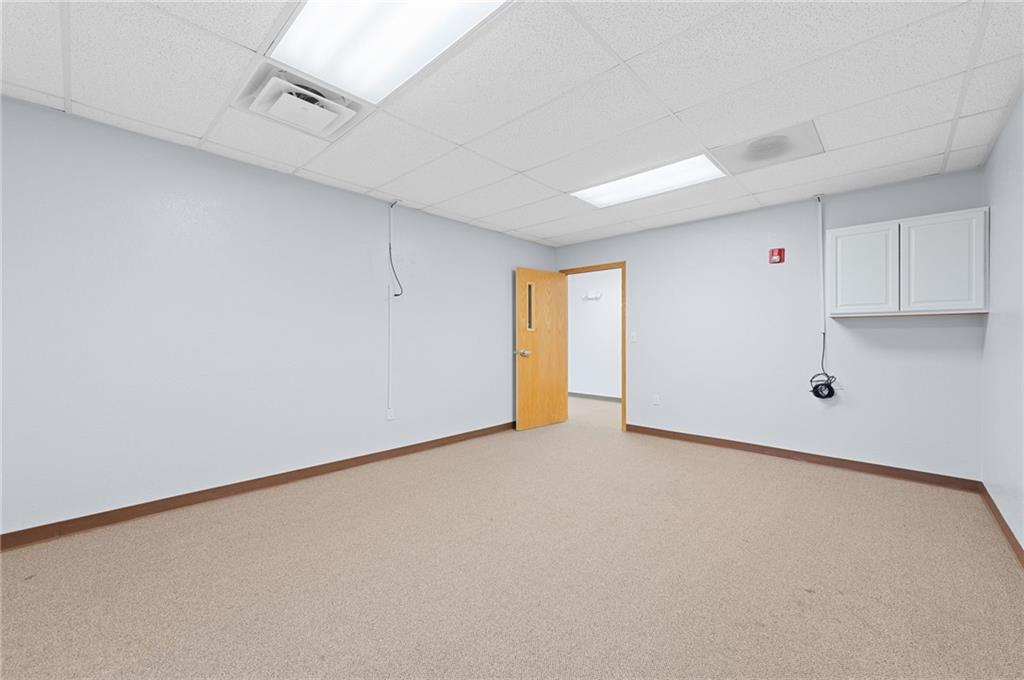 12320 Parallel Parkway Property Photo 68