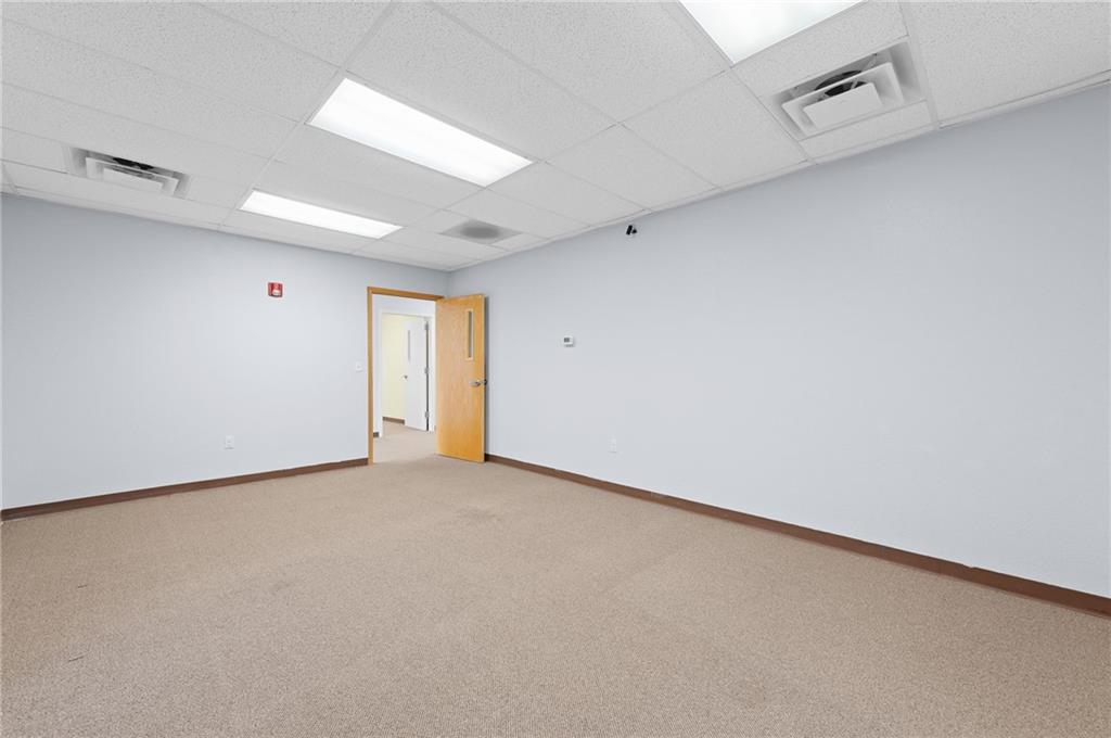12320 Parallel Parkway Property Photo 72