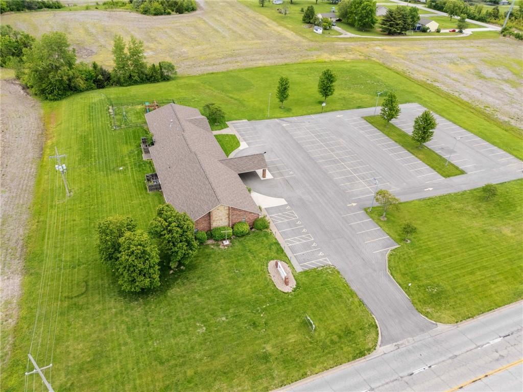 12320 Parallel Parkway Property Photo 97