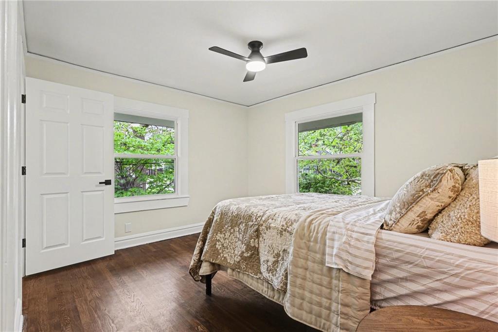 122 E 59th Street Property Photo 13
