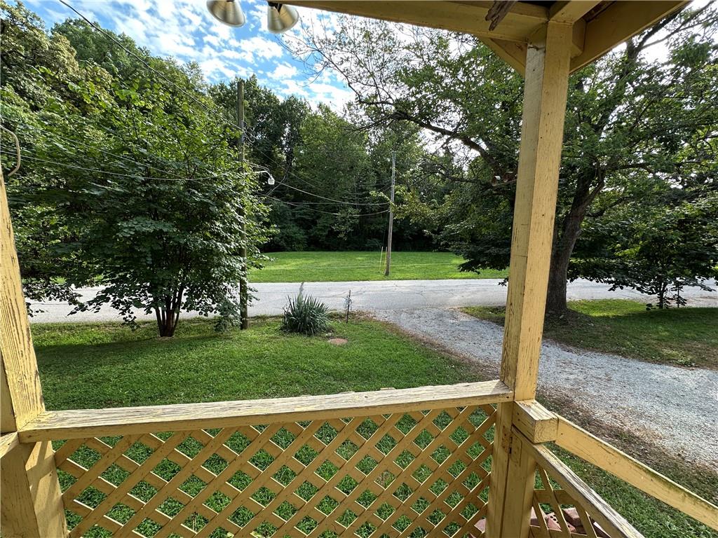 2332 Park Lane Property Photo 11