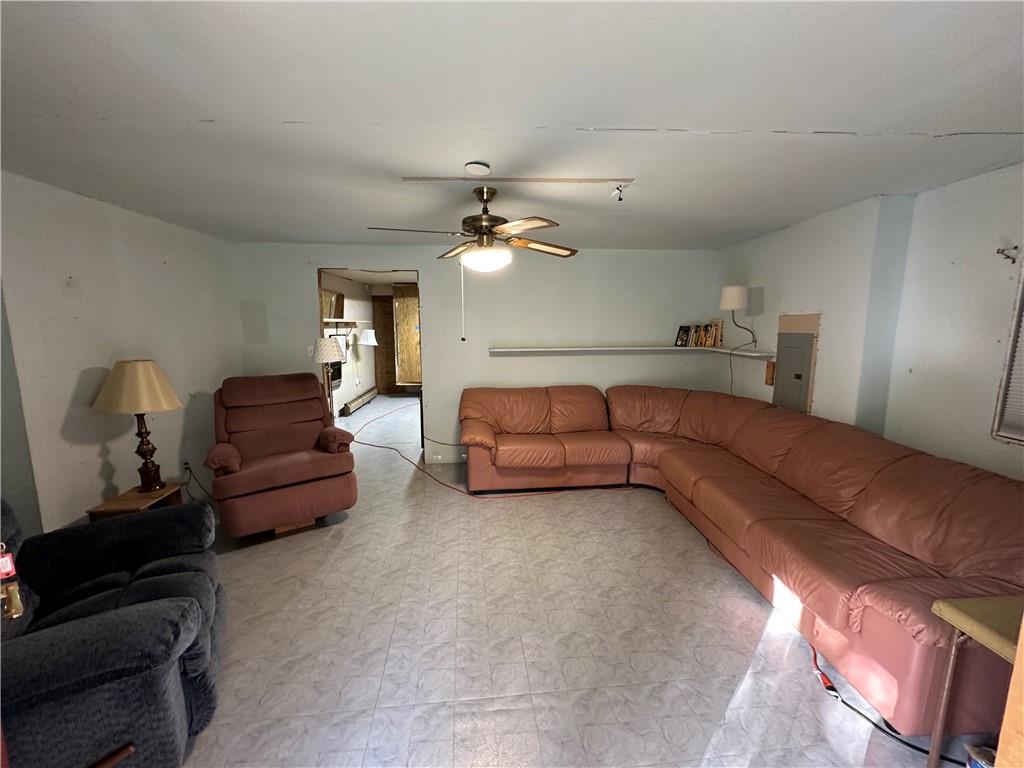 2332 Park Lane Property Photo 13