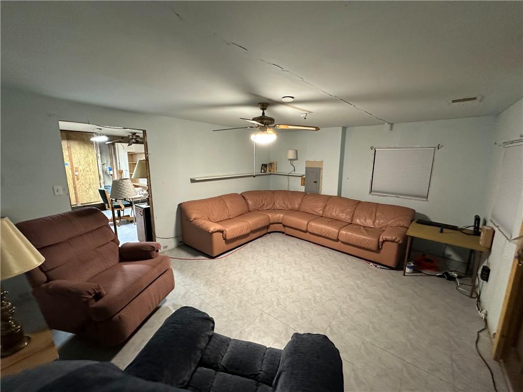 2332 Park Lane Property Photo 15