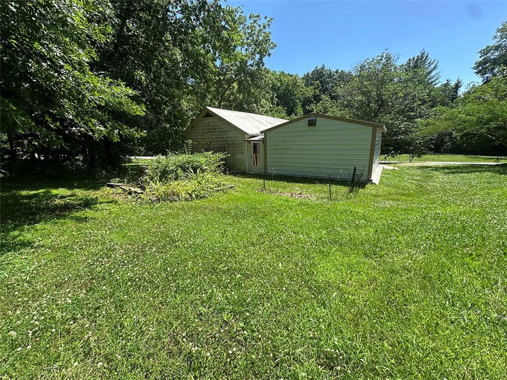 2332 Park Lane Property Photo 45