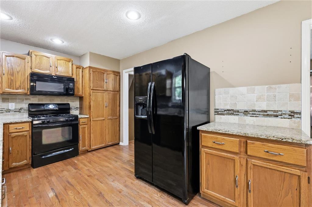 1819 S Stagecoach Drive Property Photo 12