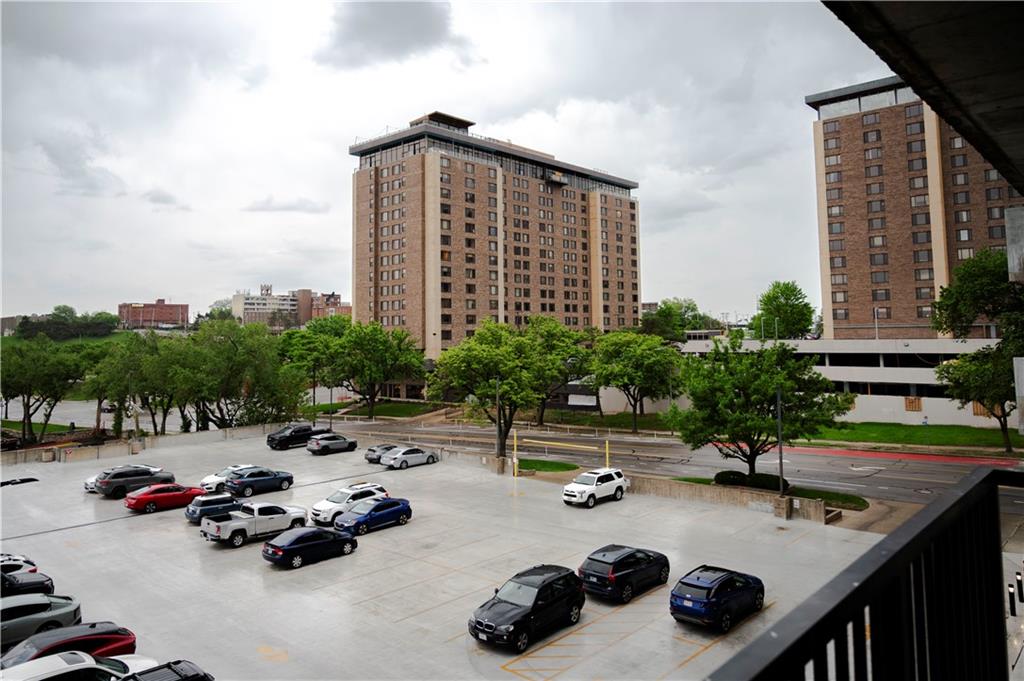 600 E Admiral Boulevard Property Photo 23