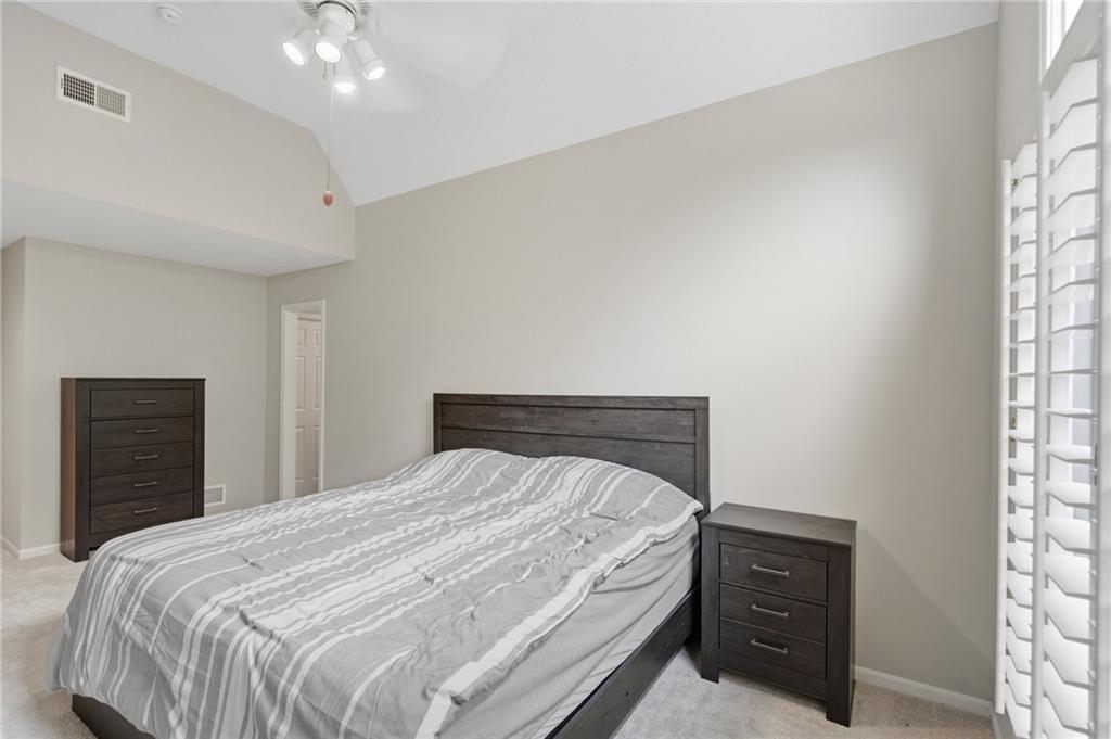 8011 Parkview Drive Property Photo 37