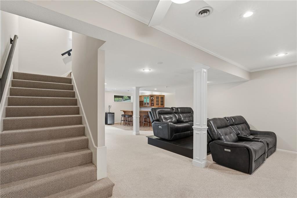 8011 Parkview Drive Property Photo 45