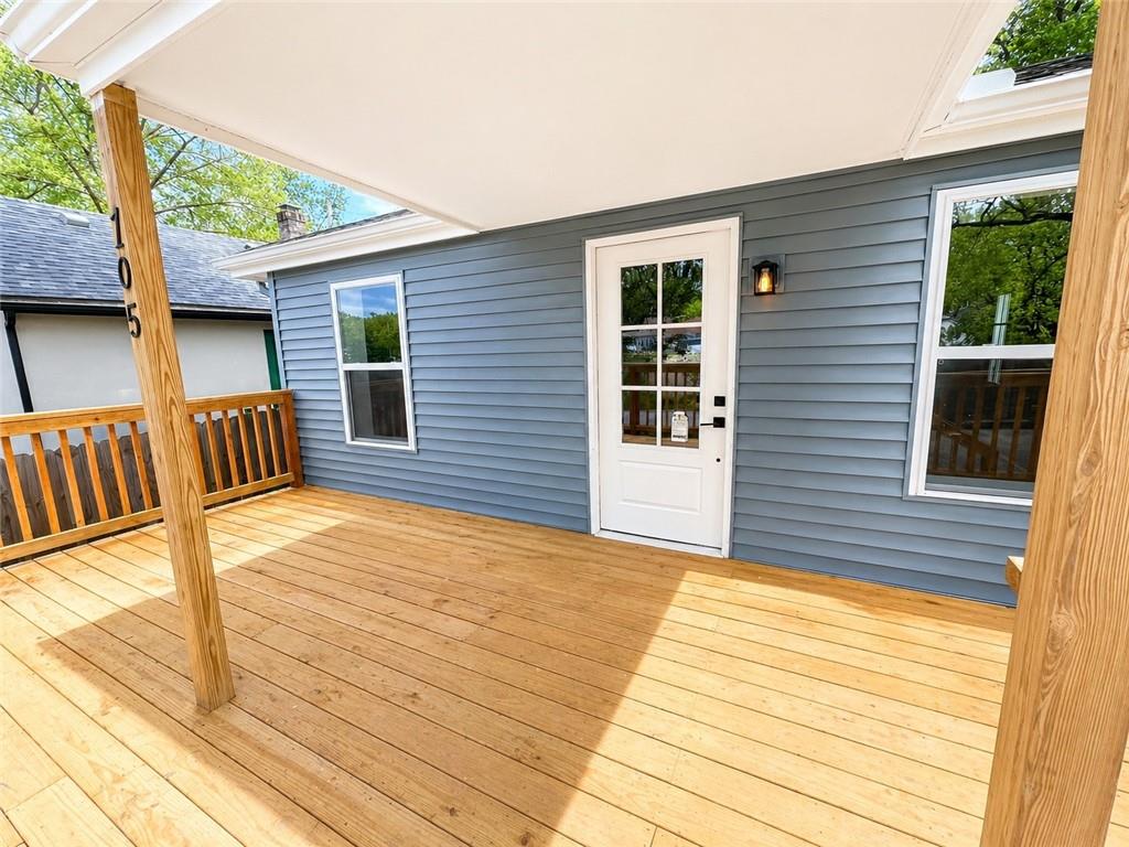 705 S Fairview Avenue Property Photo 3