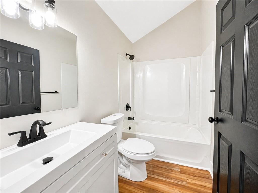 705 S Fairview Avenue Property Photo 14