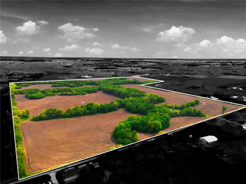 65 Highway Property Photo 4
