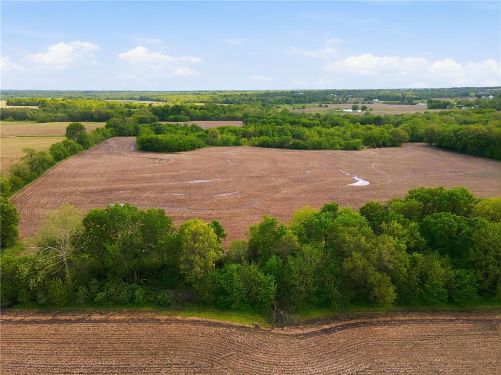 65 Highway Property Photo 6