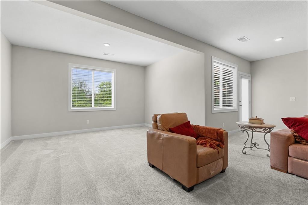 202 Nw Joshua Drive Property Photo 33