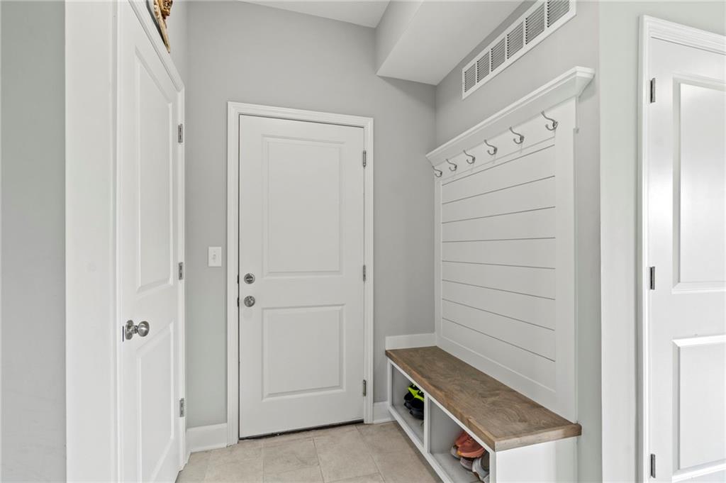 1807 Alpine Drive Property Photo 37