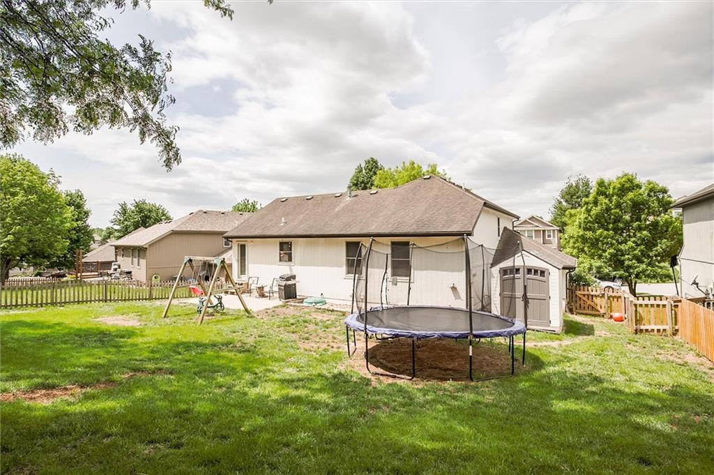 503 S 137th Place Property Photo 29