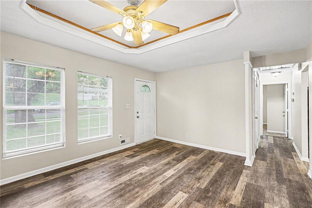 5324 Hunter Street Property Photo 5