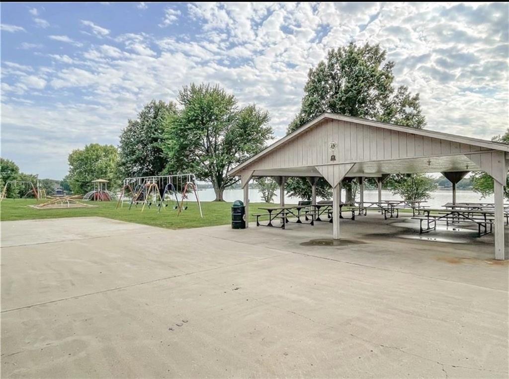 Lot 1108 Lake Viking Terrace Property Photo 15