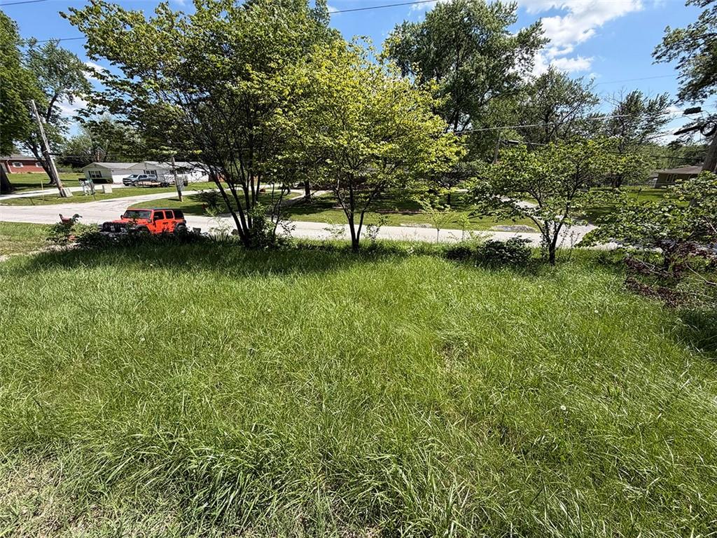 232 S County Line Road Property Photo 9