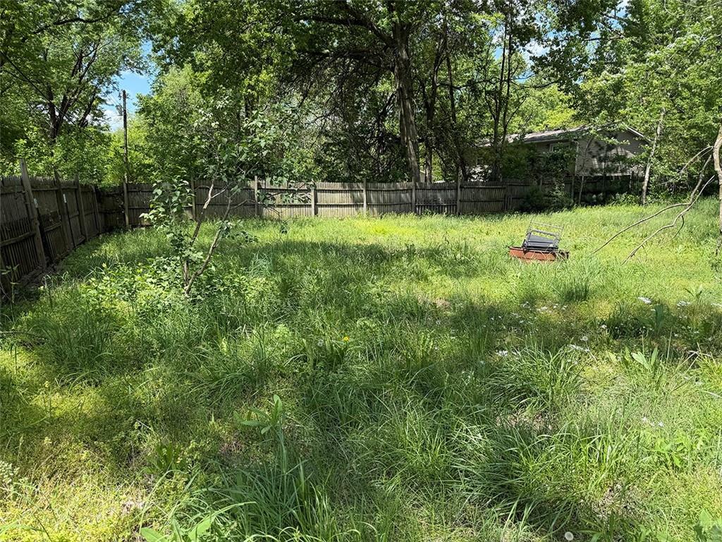 232 S County Line Road Property Photo 21