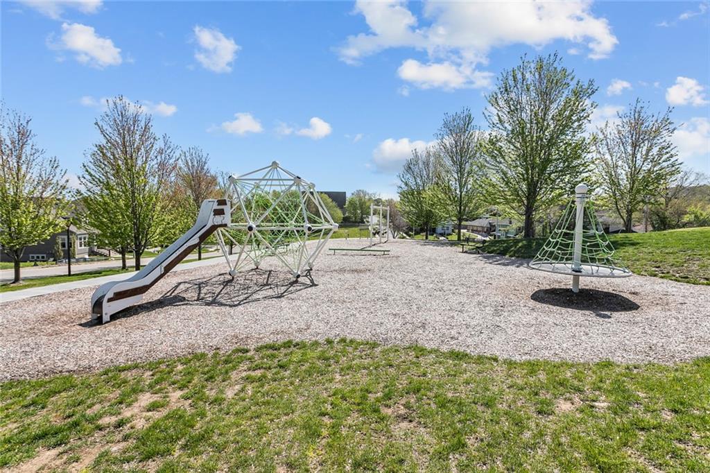 2609 Forest Avenue Property Photo 55