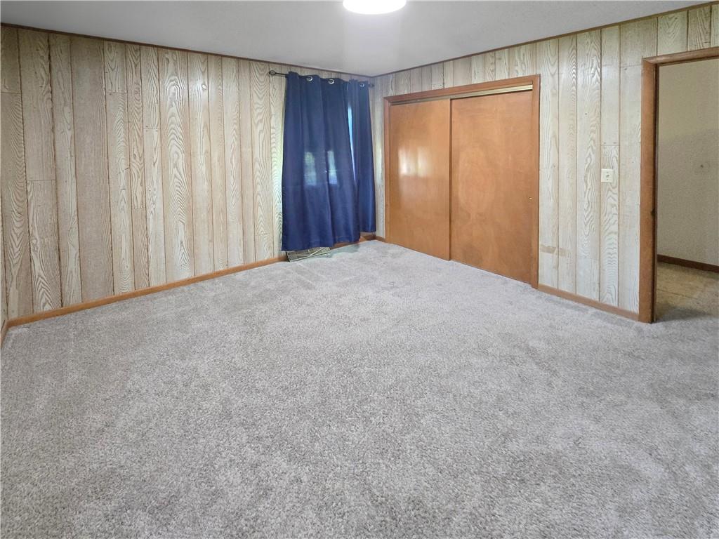 209 W 6th Street Property Photo 25