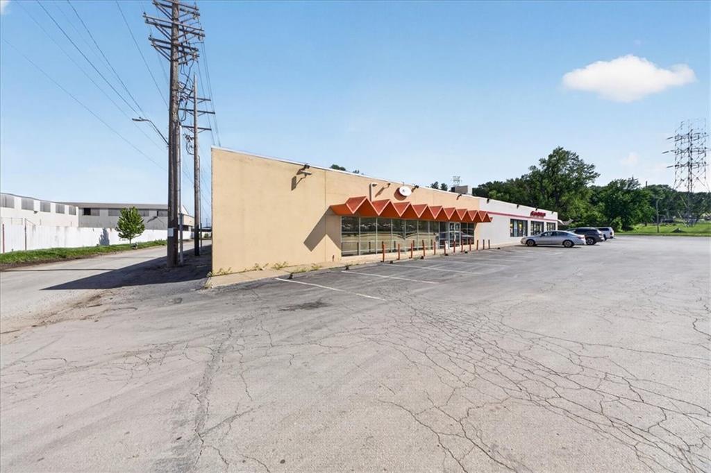 7800 Winner Road Property Photo 3