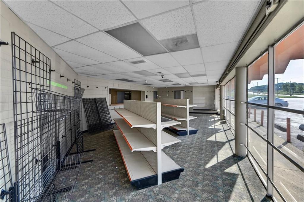 7800 Winner Road Property Photo 11