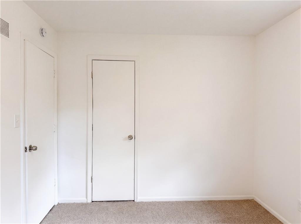 1913 Grant Circle Property Photo 11