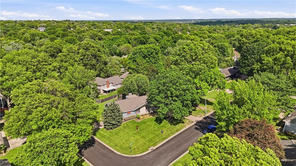 14408 Berkshire Drive Property Photo 34