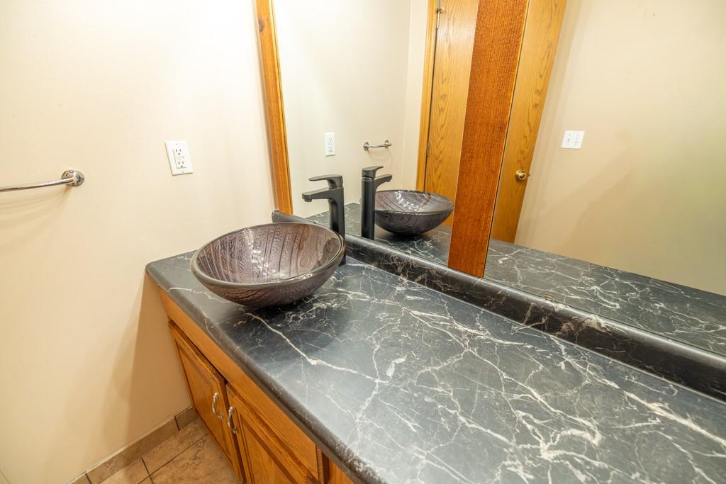18200 E 191st Street Property Photo 44