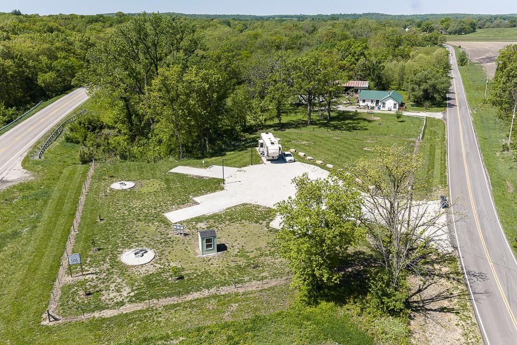 23849 Stillwell Road Property Photo 3