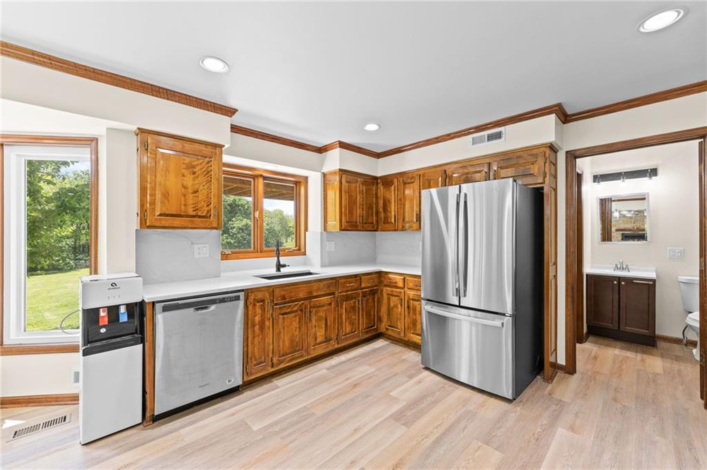 25103 Haines Road Property Photo 13