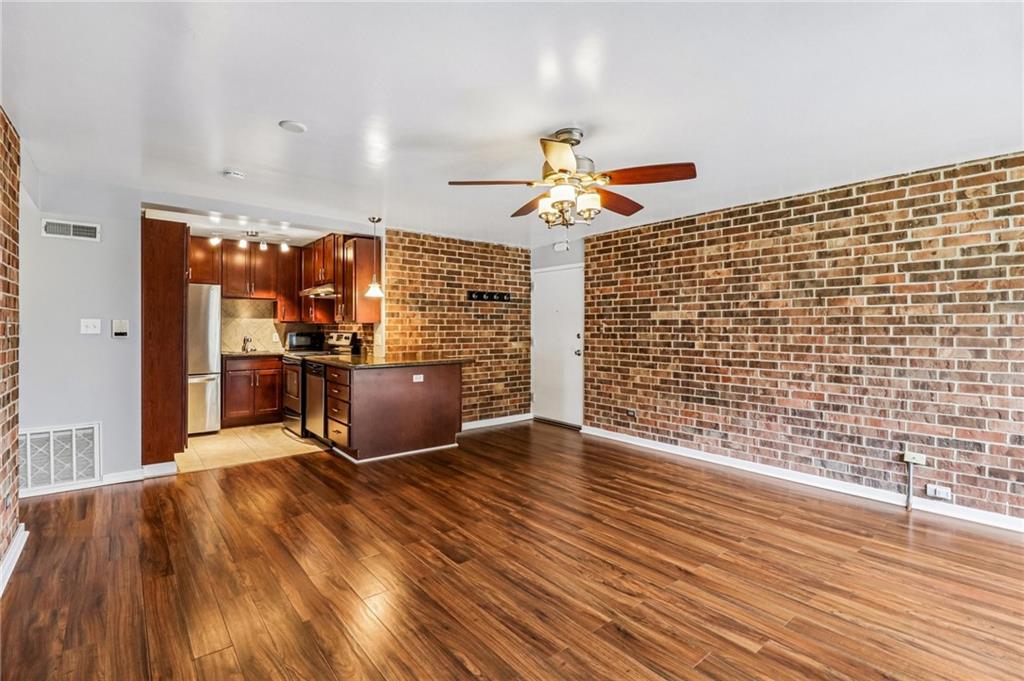 2933 Baltimore Avenue Property Photo 7