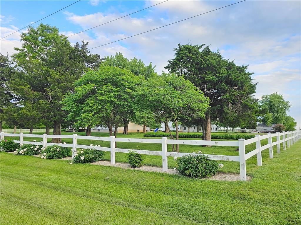 19916 Nw 1600 Road Property Photo 6